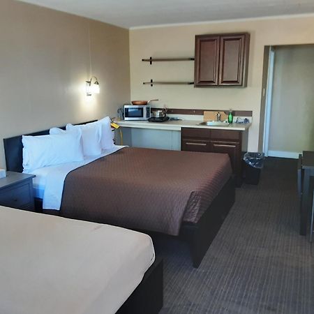 טרורו Berry'S Motel מראה חיצוני תמונה
