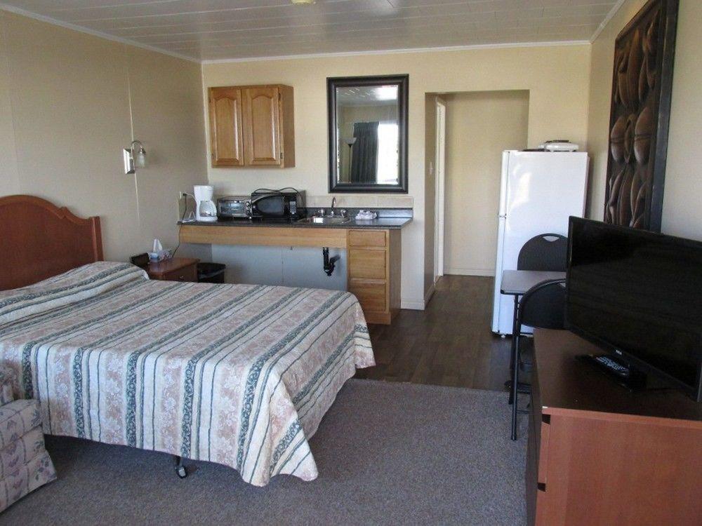 טרורו Berry'S Motel מראה חיצוני תמונה